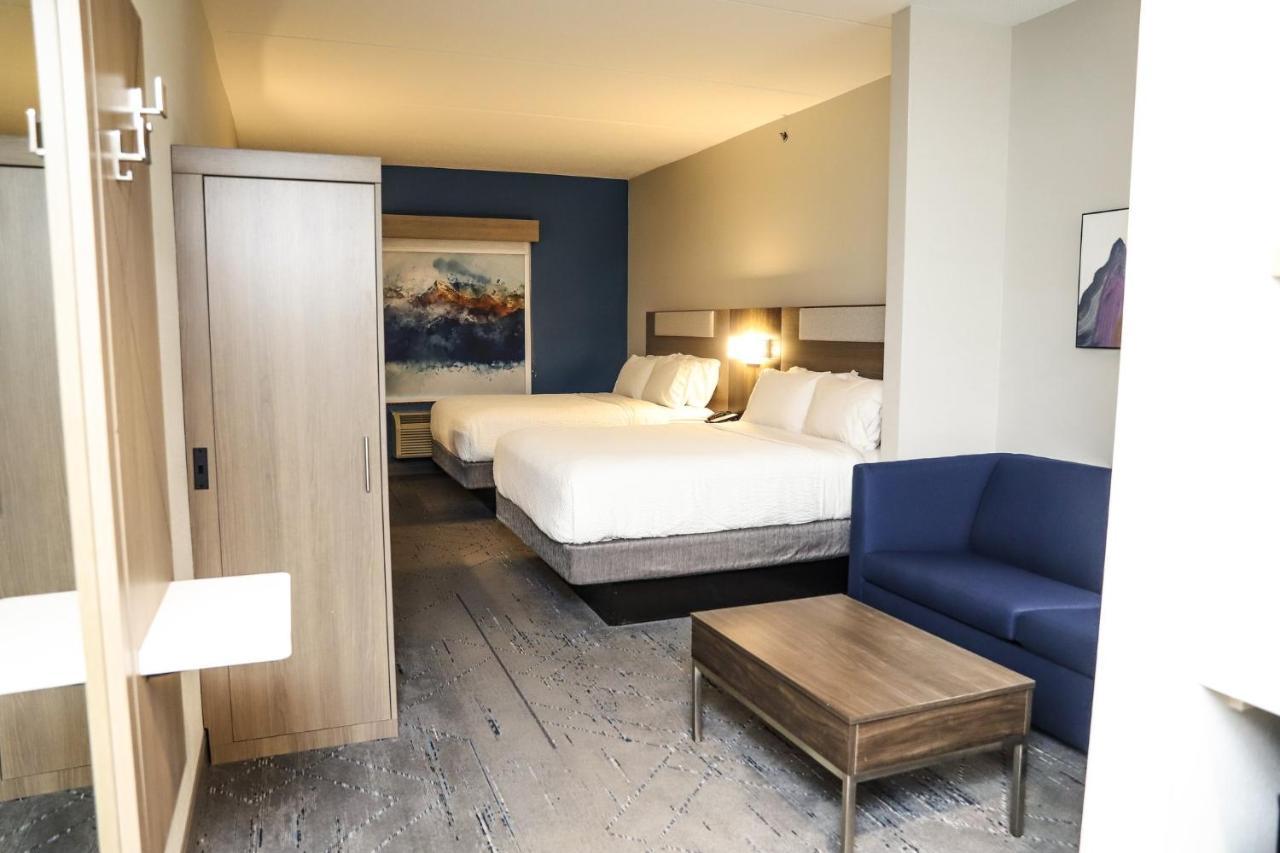 Holiday Inn Express & Suites Donegal By Ihg Екстериор снимка