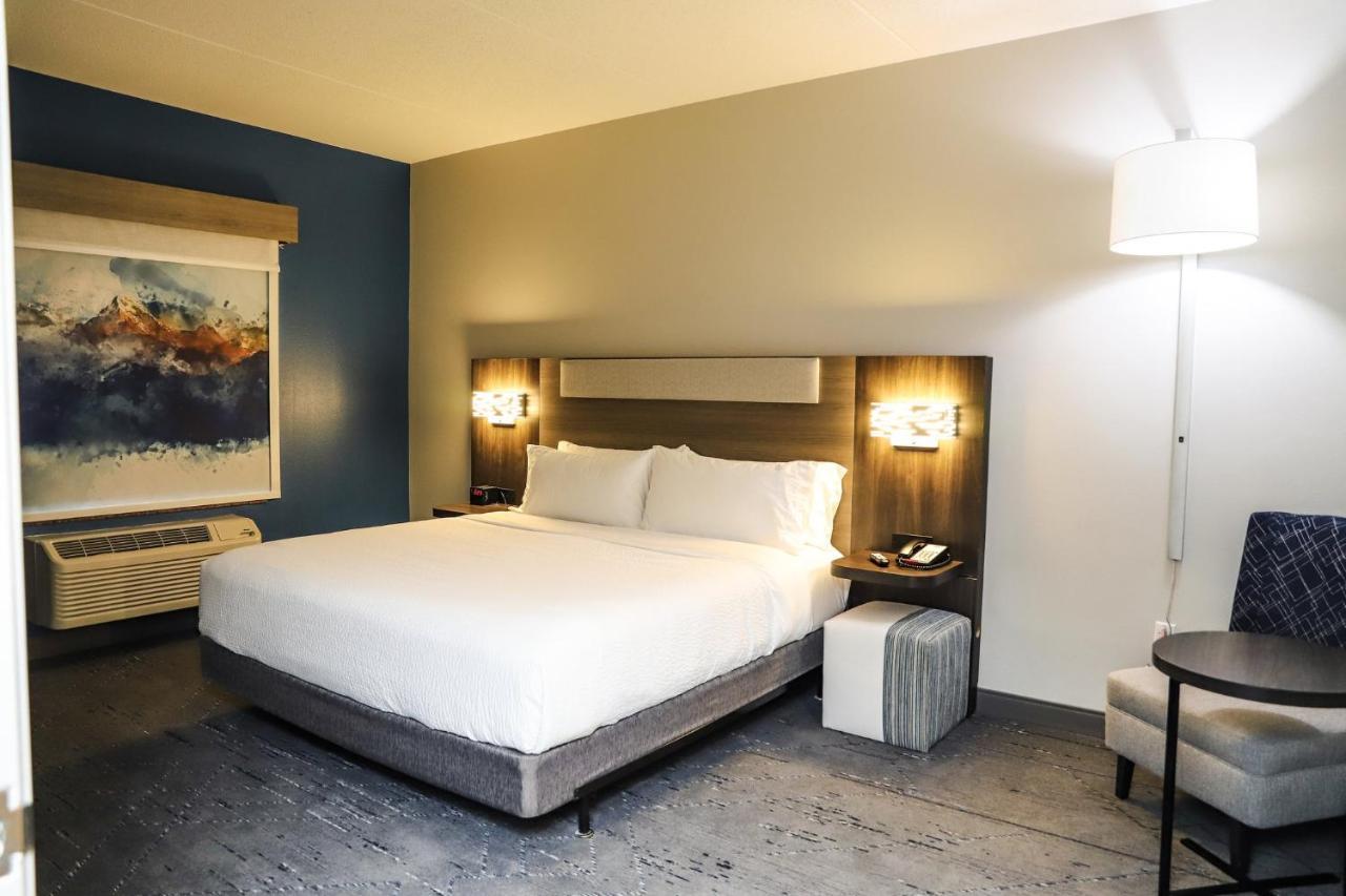 Holiday Inn Express & Suites Donegal By Ihg Екстериор снимка
